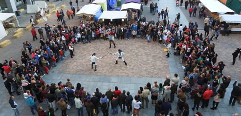 11.000 personas visitaron el Mercado Goyesco de Plaza Mayor