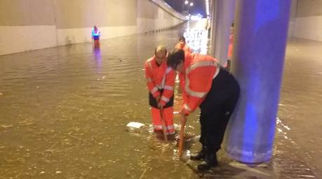 Ms de 100 personas y 40 vehculos municipales integraron ayer el dispositivo que vel por la seguridad de los vecinos